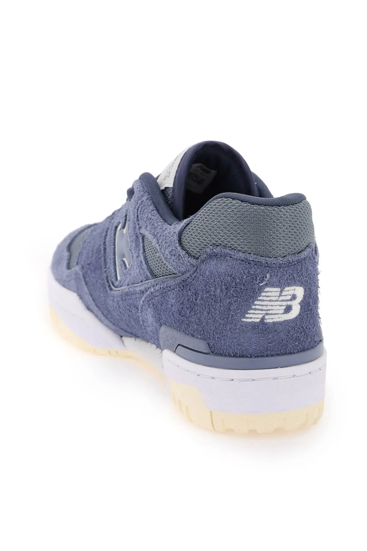 550 SNEAKERS