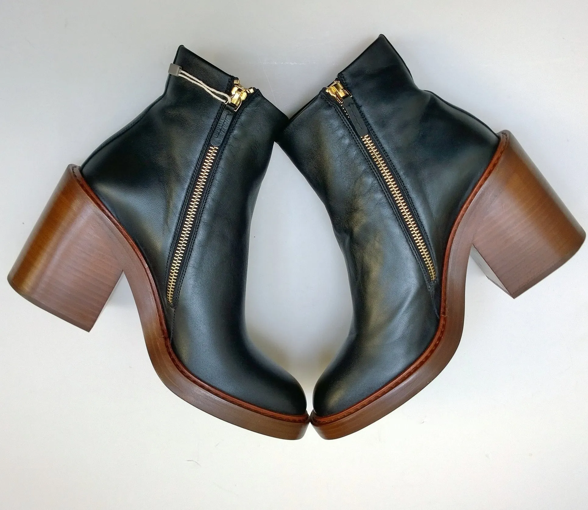 Chlo Mallo Ankle Boots in Black Leather with Stacked Heels