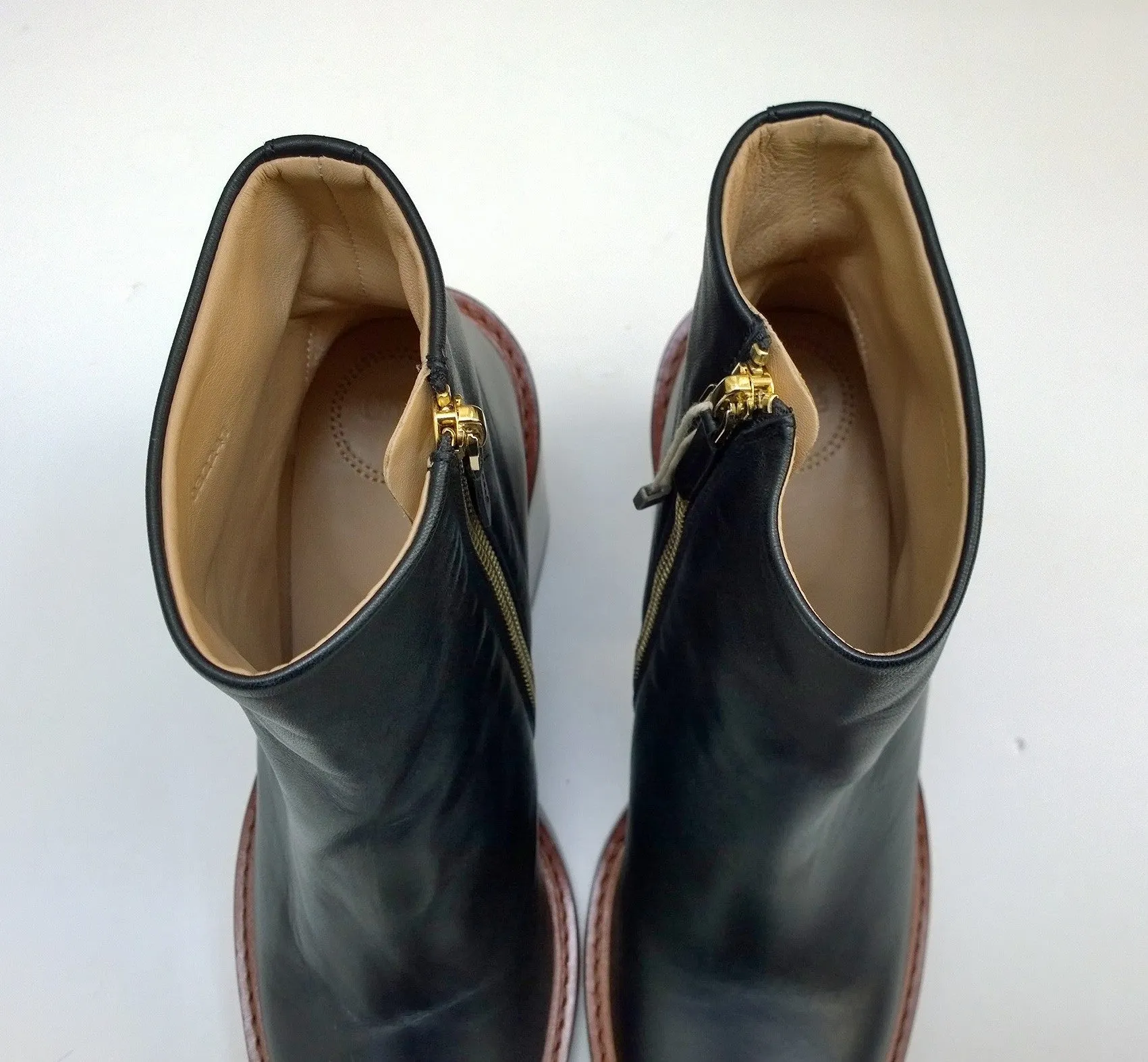 Chlo Mallo Ankle Boots in Black Leather with Stacked Heels
