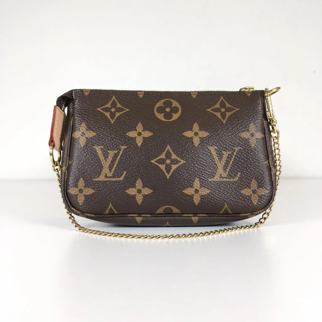 Louis Vuitton Mini Pochette Accessories