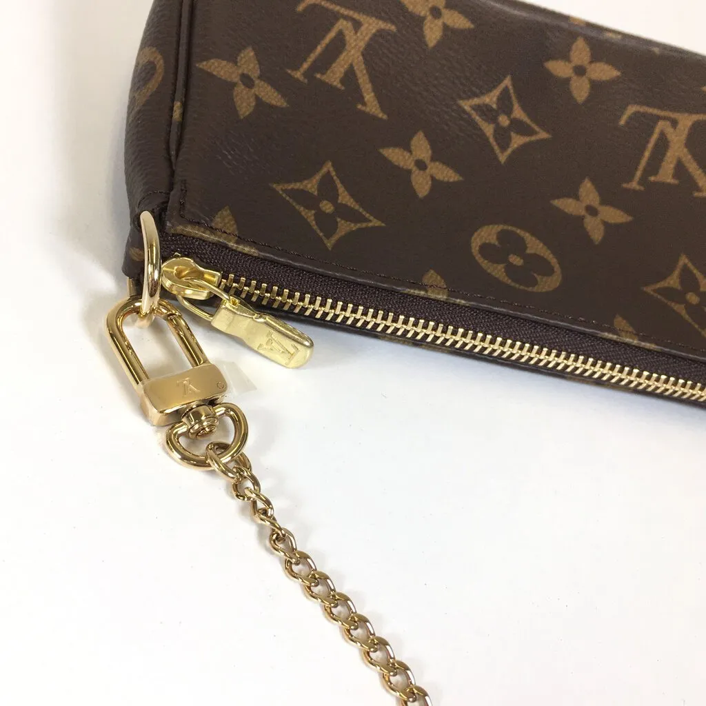 Louis Vuitton Mini Pochette Accessories