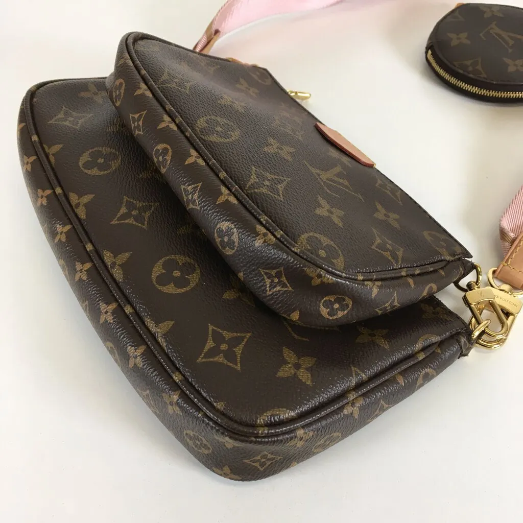 Louis Vuitton Multi Pochette Accessories