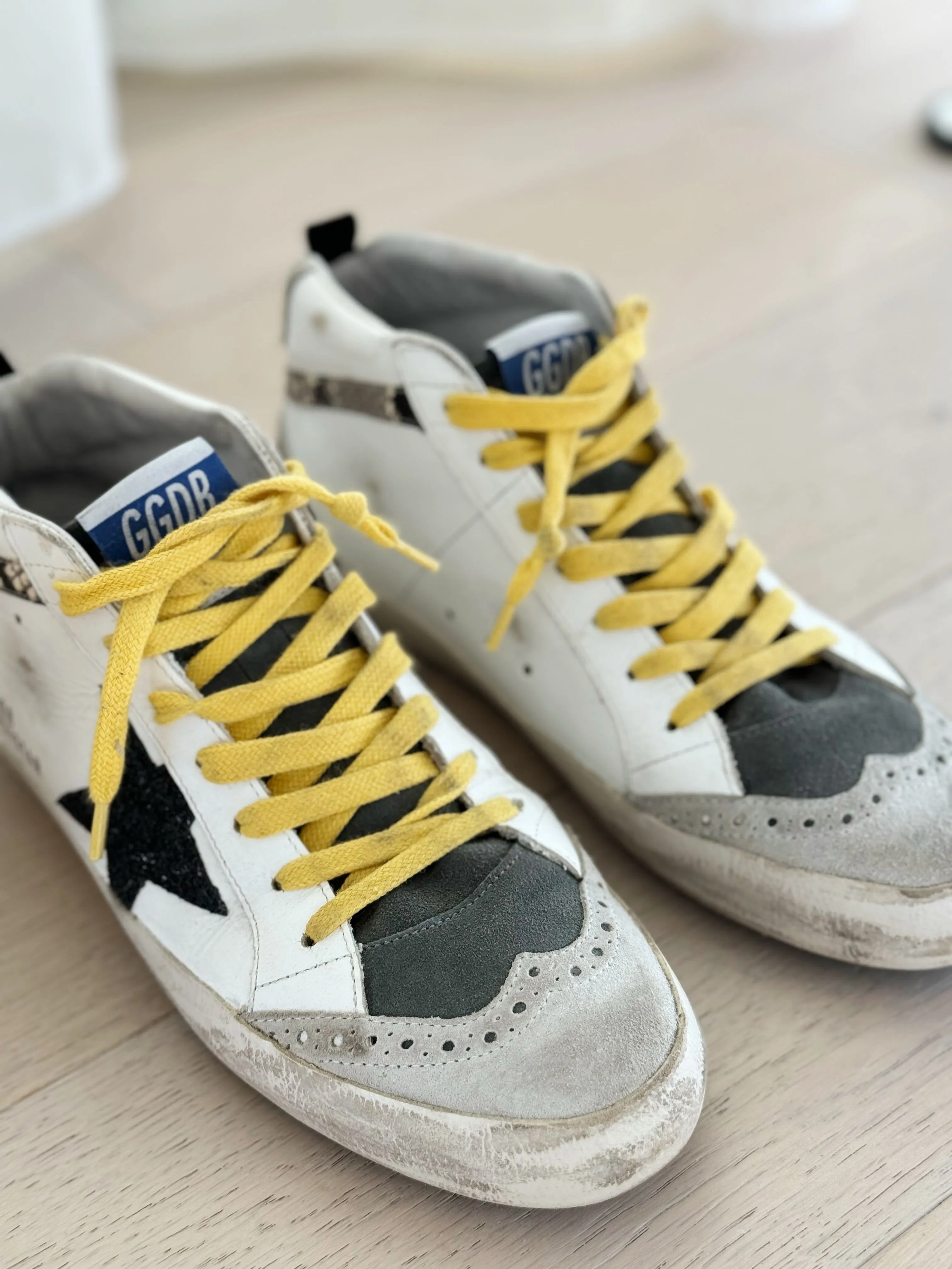 Sneakers